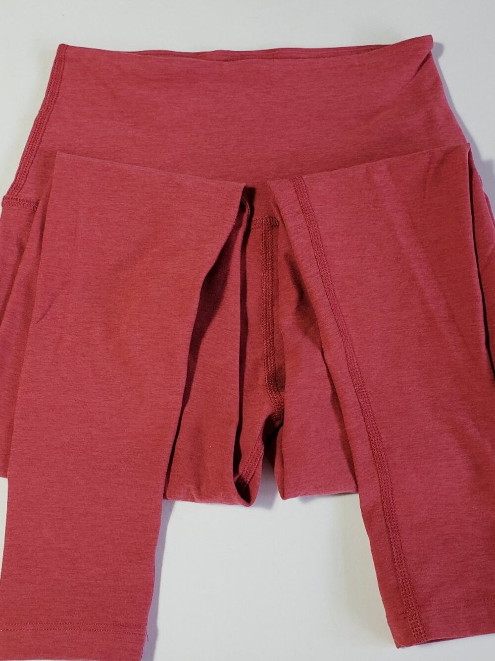 BEYOND YOGA WORK OUT PANTS  - S - NWOT